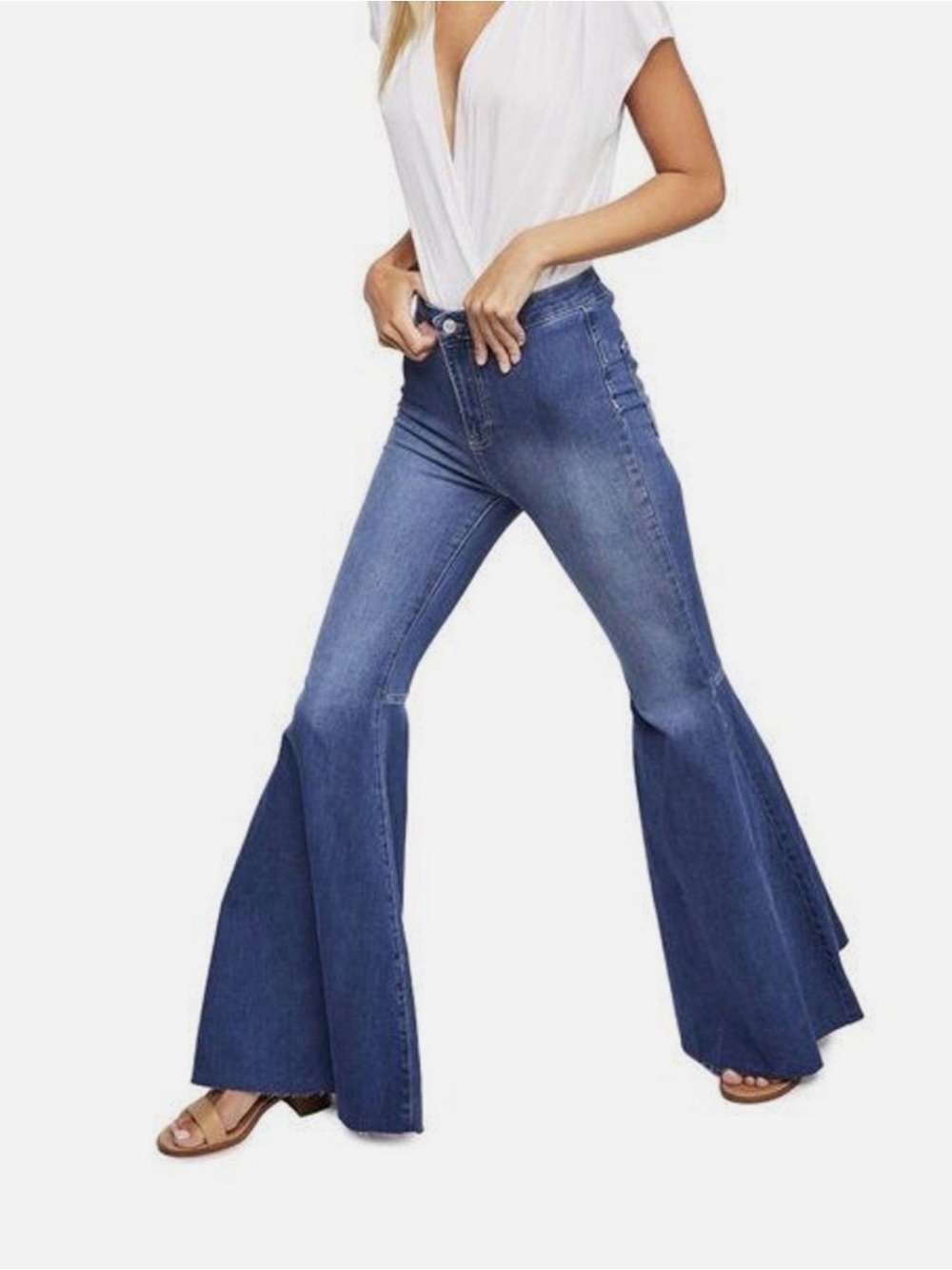 WE THE FREE - FREE PEOPLE Just Float On Mega Flare Dark Blue Jeans Size 25